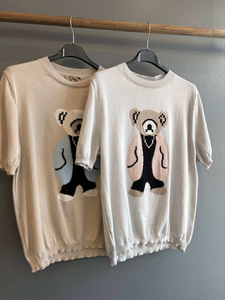 Džemperis kokvilnas ar lāci